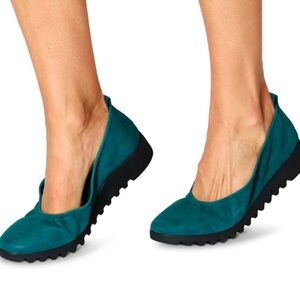 Aetrex Brianna Suede Ballet Comfort Flats Dark Teal Size 40